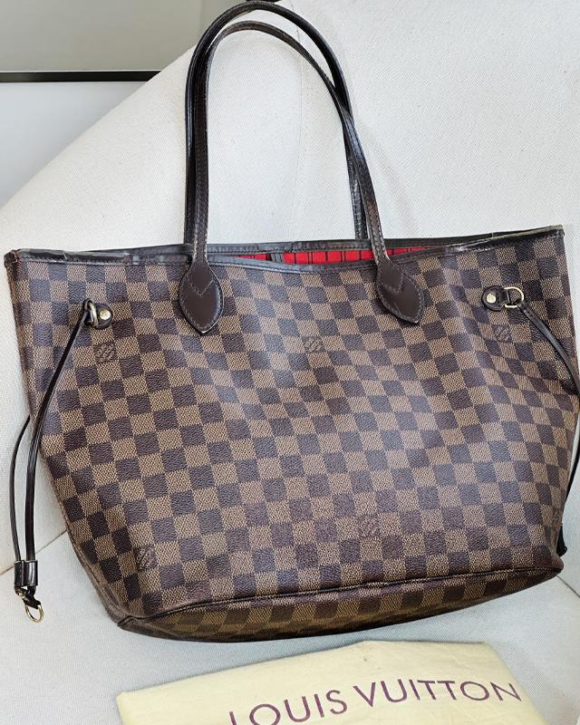 Bolsa Louis Vuitton Neverfull. Clique na imagem e confira mais modelos da marca!