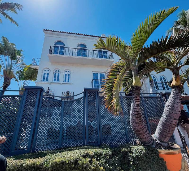 Foto da Villa Casa Casuarina, mansão de Gianni Versace em Miami Beach