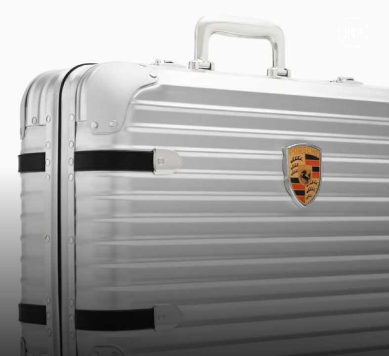 Mala de aluminio de luxo rimowa X porsche.