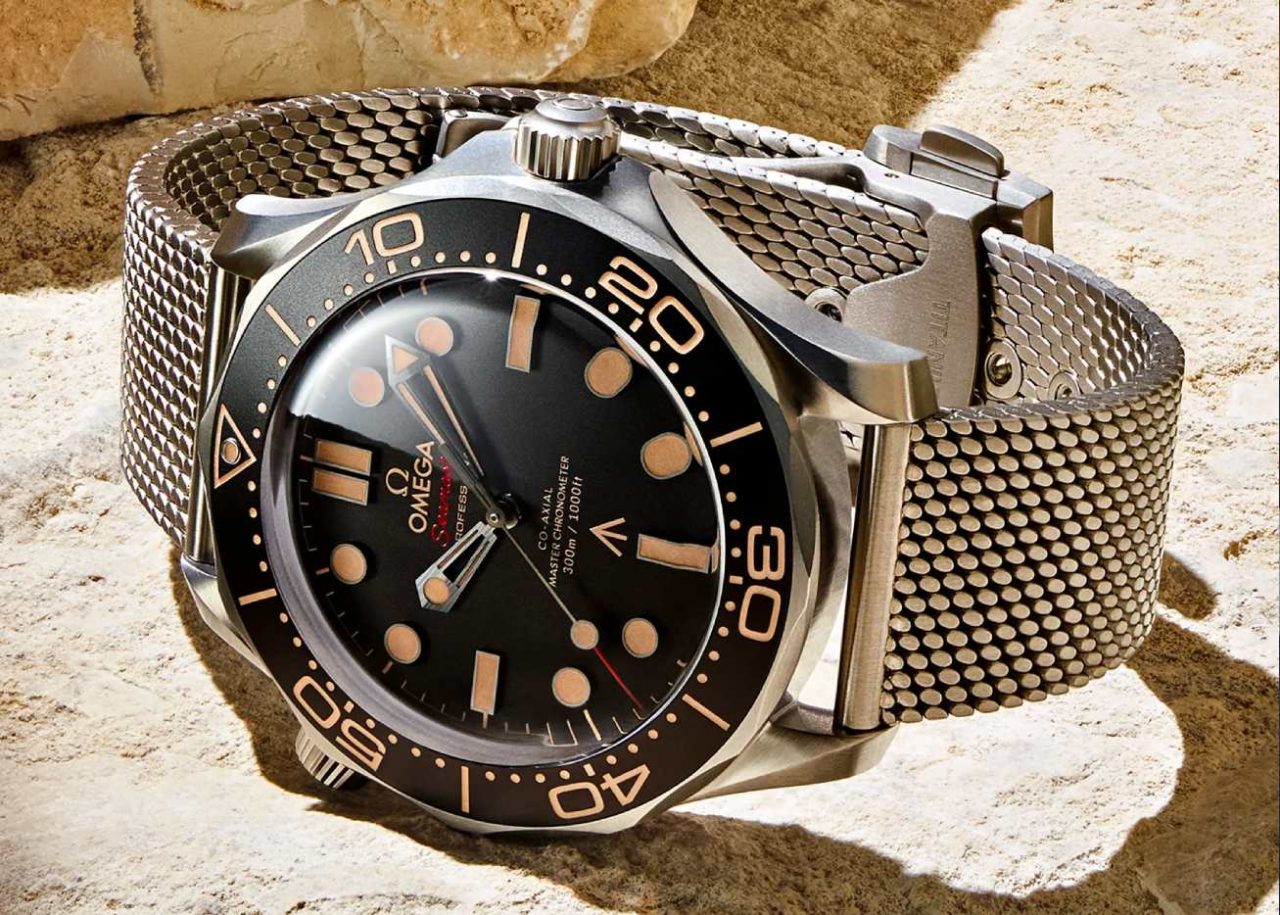 Relógio Omega Seamaster Diver 300M James Bond “No Time To Die” em титânio, modelo usado por Daniel Craig no filme 007 Sem Tempo Para Morrer