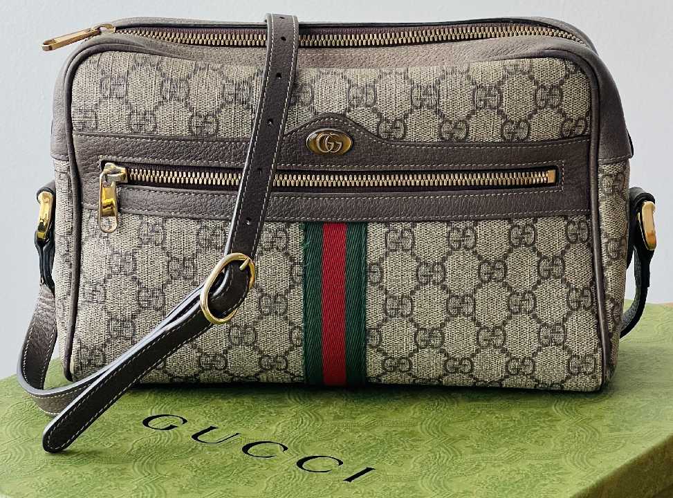Foto da Ophidia, um dos modelos de bolsas gucci mais buscados no mercado second hand.
