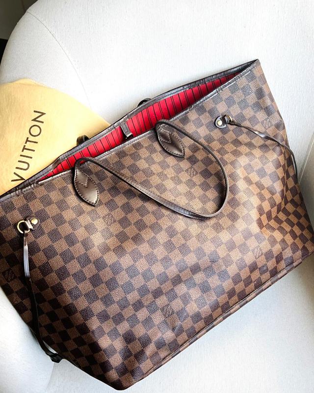 Bolsa Louis Vuitton Neverfull. Clique na imagem e confira mais modelos da marca!