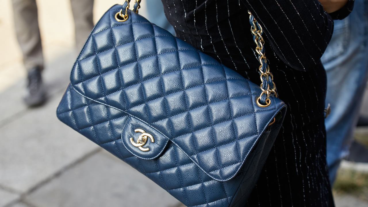 capa do post sobre bolsas chanel nos últimos dias da super sale dos namorados