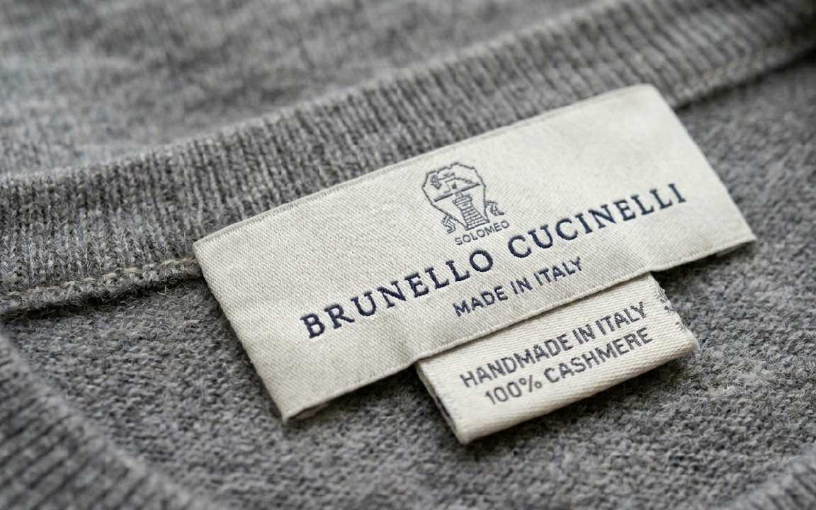 Etiqueta do cashmere de Brunello Cucinelli.