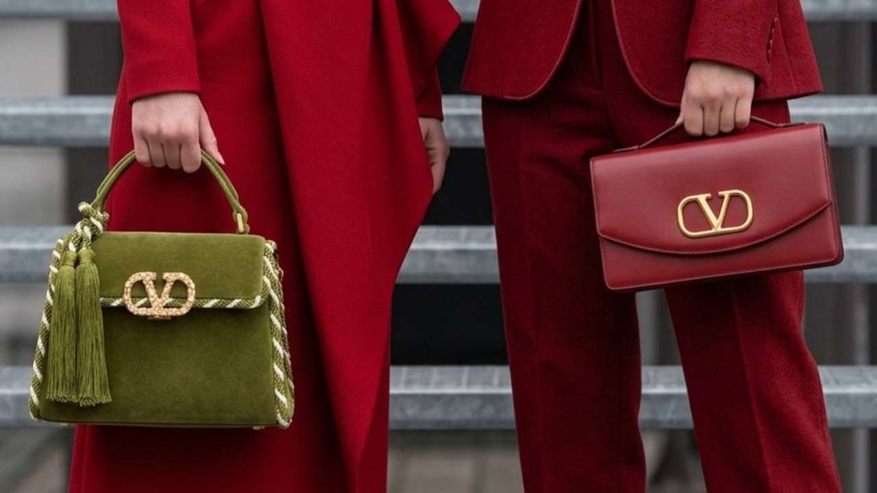 Valentino Garavani, linha de acessórios de luxo da maison italiana Valentino — bolsas Rockstud e produtos icônicos em 2026
