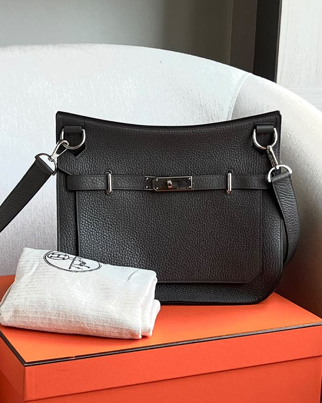 Bolsa Hermès Jypsière. Clique na imagem e confira mais modelos da marca!