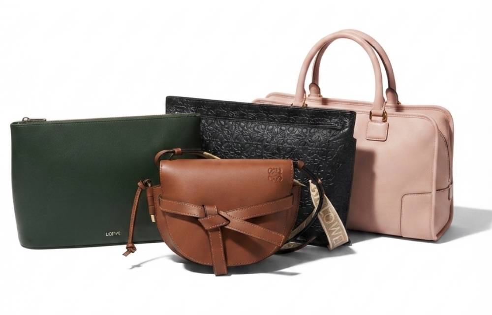 Bolsas loewe seminovas autênticas.