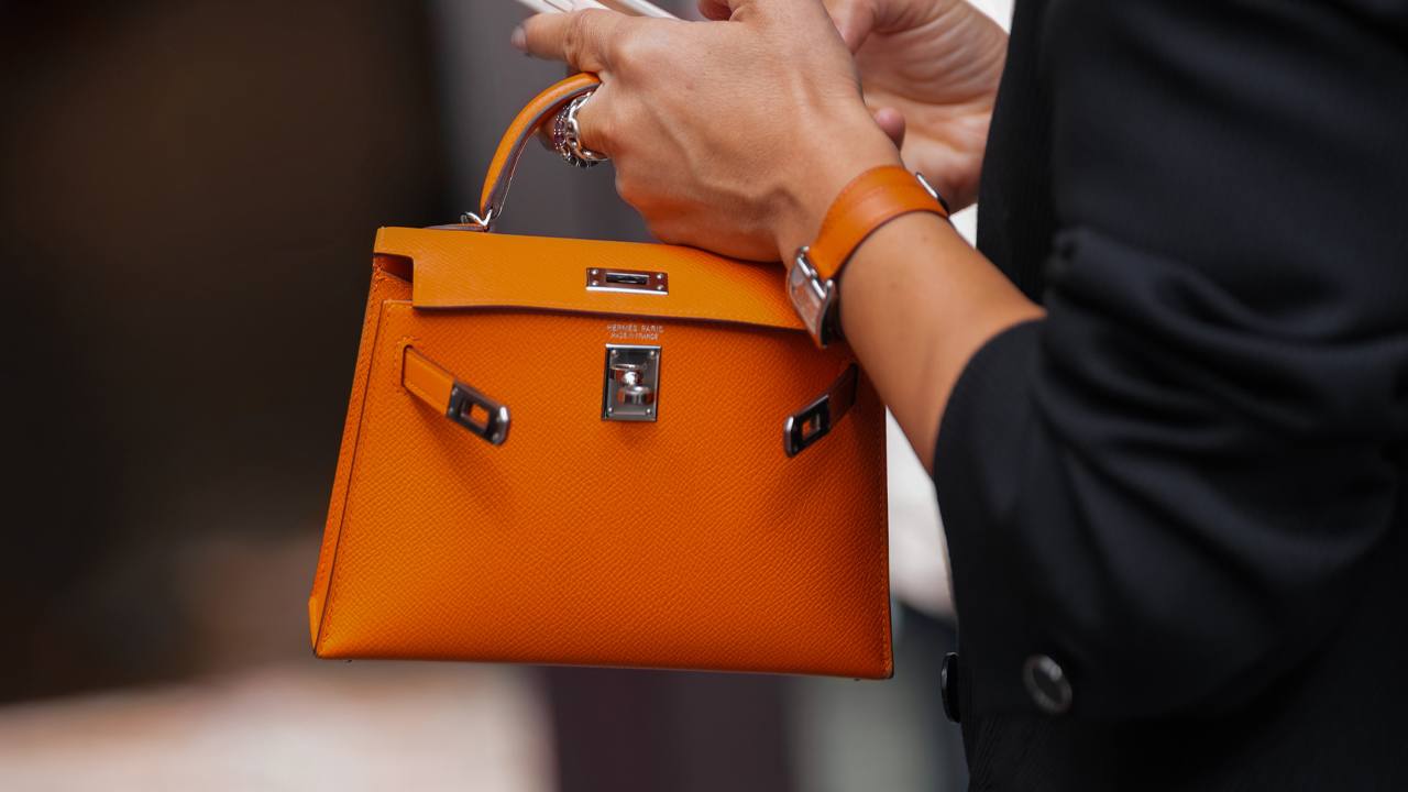 capa do post sobre bolsas clássicas da Hermès na Super Sale dos Pais