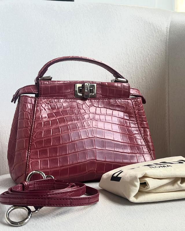 Bolsa Fendi Peekaboo. Clique na imagem e confira mais modelos!