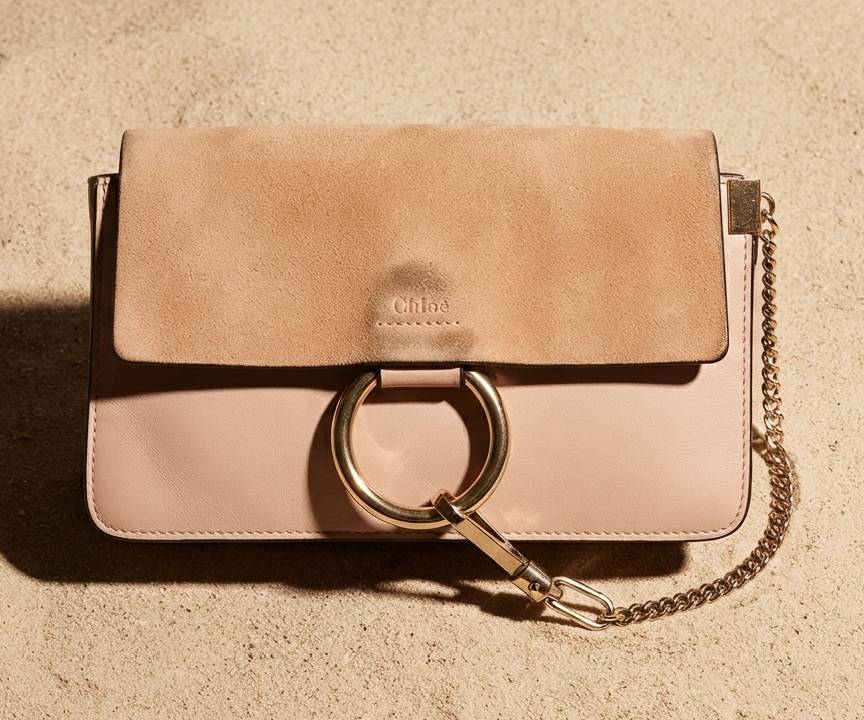 Foto de uma das bolsas de grife por até R$ 5.000 modelo Faye Chloé.